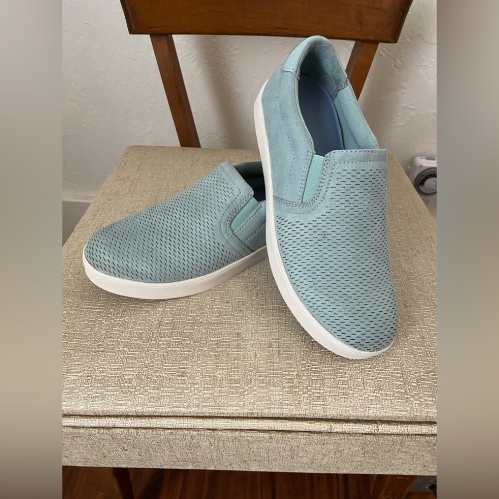 Dr Scholl’s Light Blue Seafoam Slip-On Sneakers - Women’s Size 7 - New